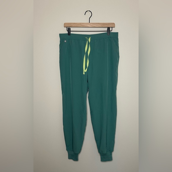 Figs Men’s Tansen Scrub Pants Eucalyptus Lined Jogger Size M/Short PO #3658 - Picture 12 of 13